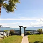 Cozy In Faros, Raches Villa *