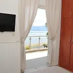 Villa Cozy In Faros, Raches