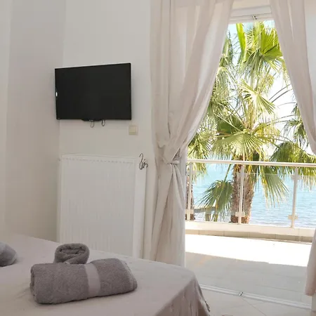Cozy In Faros, Raches Villa *