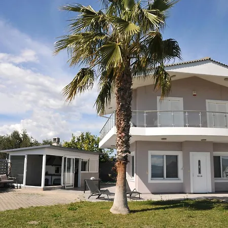 Cozy In Faros, Raches Вилла *