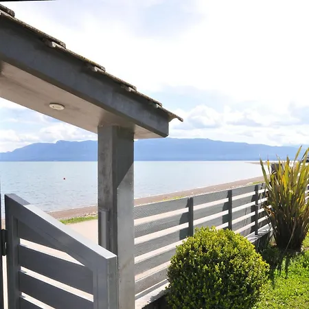 Cozy In Faros, Raches *