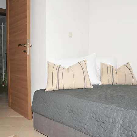 Вилла Cozy In Faros, Raches *