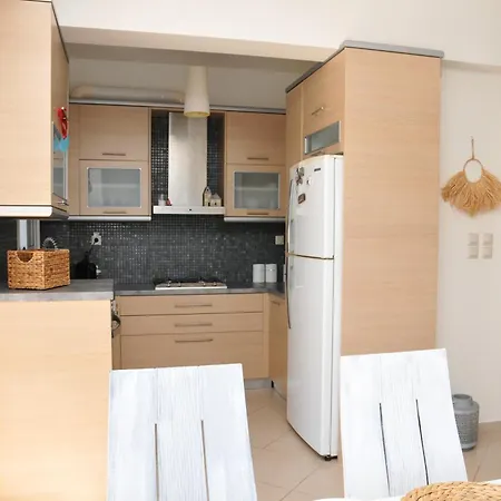 Cozy In Faros, Raches Villa