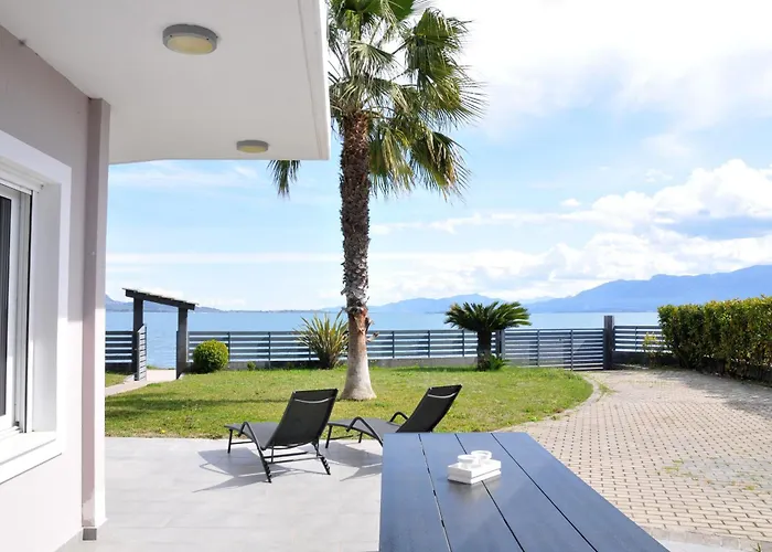 Βίλα Cozy In Faros, Raches *