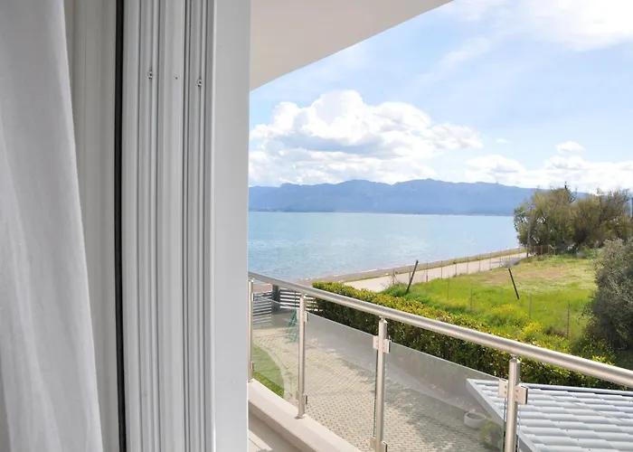 Cozy In Faros, Raches Βίλα