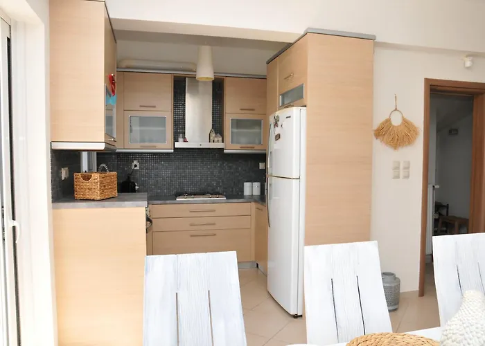 Cozy In Faros, Raches Βίλα